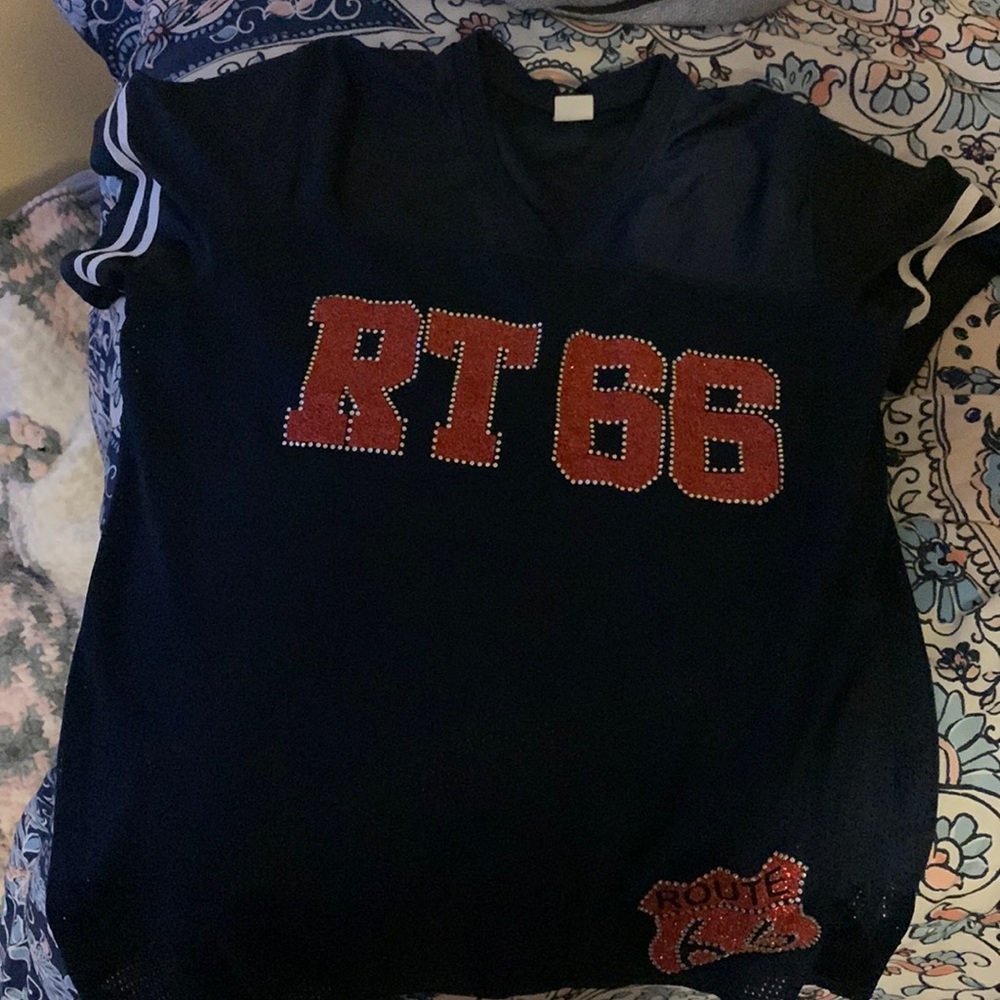 I’m selling a Jersey for 15$